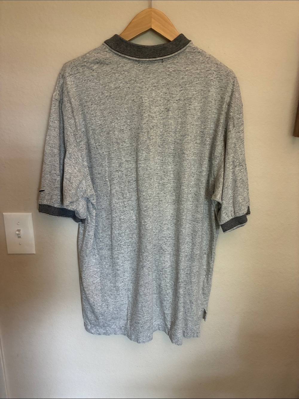 Nike Men’s Gray Heather Polo with Dark Gray Trim - Picture 3 of 6